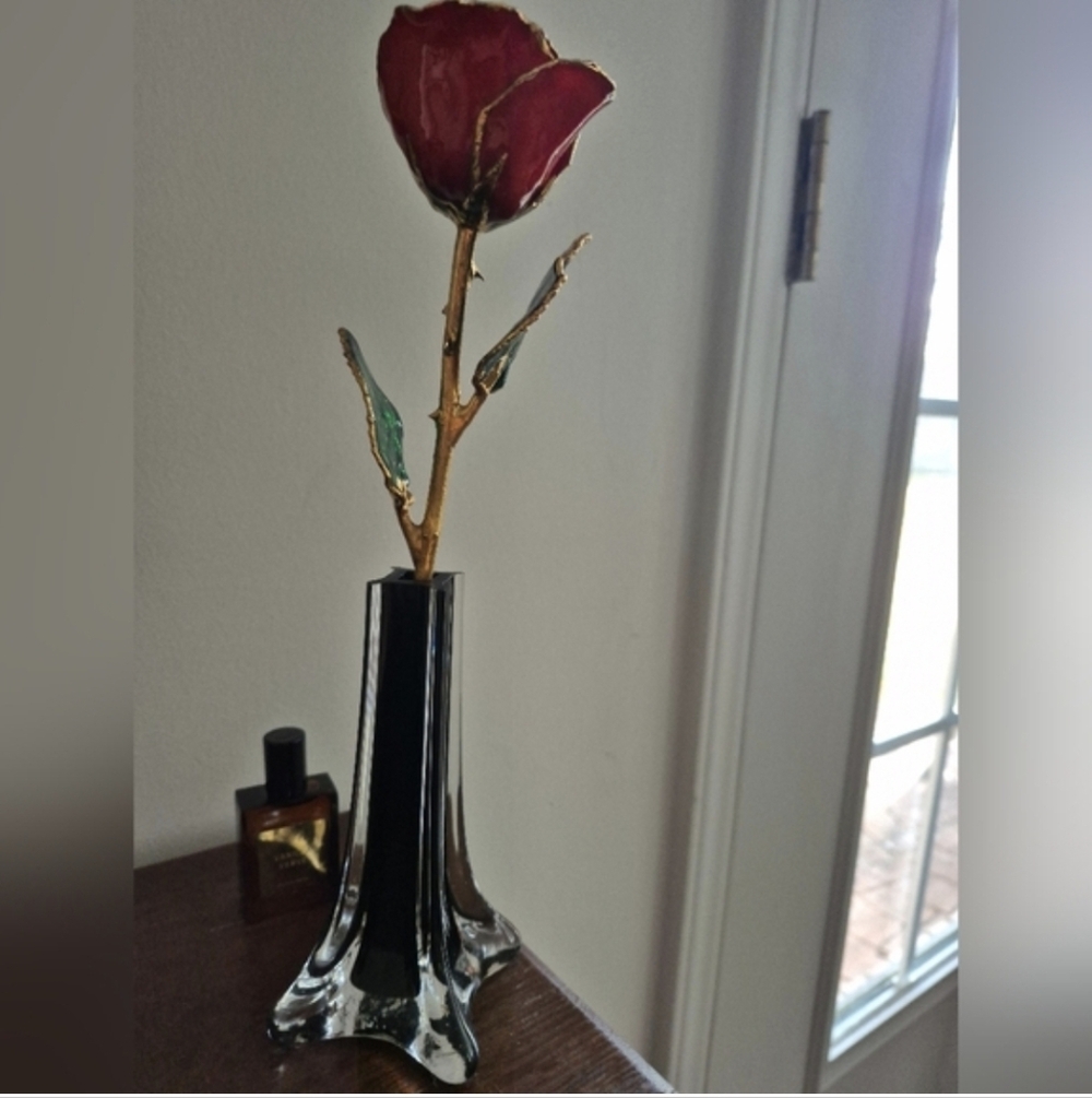 Elegant 24K Gold Dipped Real Rose & Black Crystal Vase-